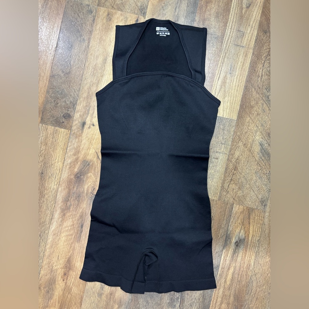 OQQ Black Romper